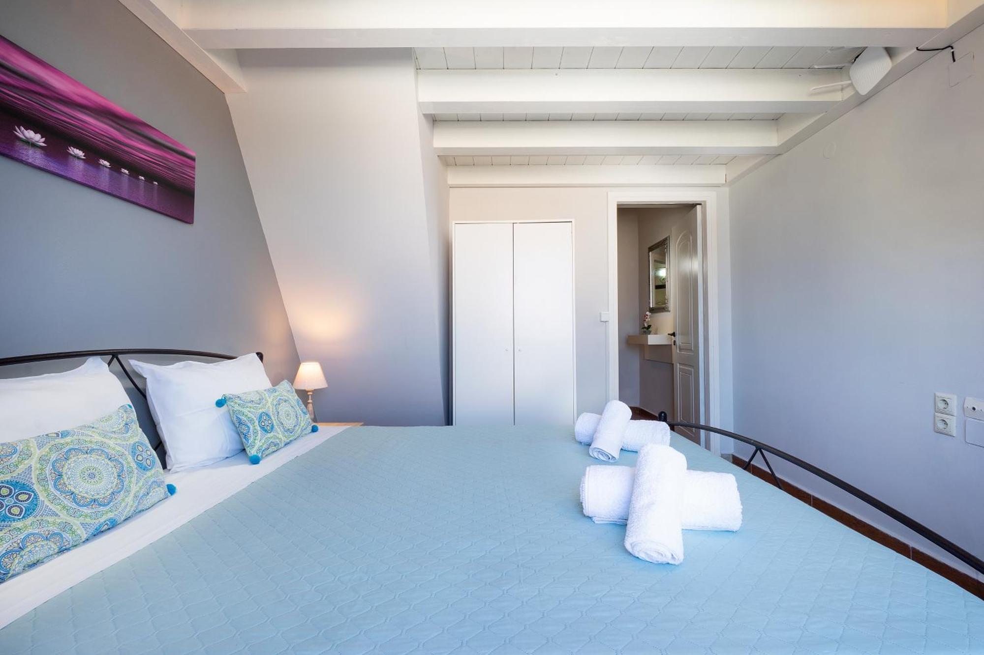 Lia Apartment Platanés Екстериор снимка
